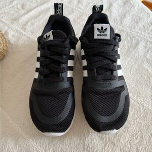 Kids Adidas Multix Black sneakers in size 13K